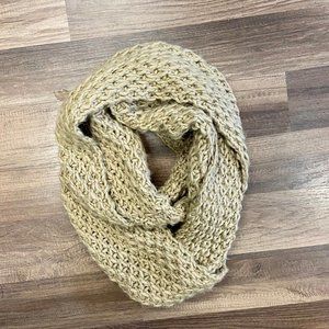 Infinity scarf